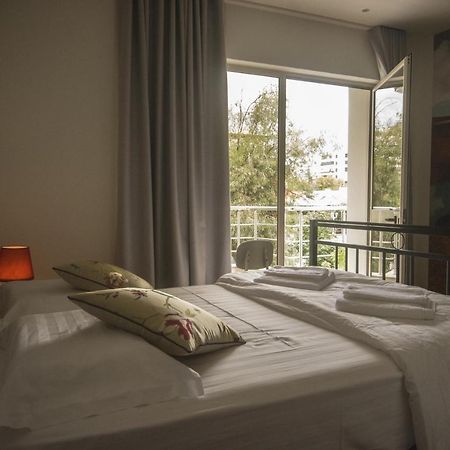 Vanilla Sky Boutique Hostel Tirana Exterior photo
