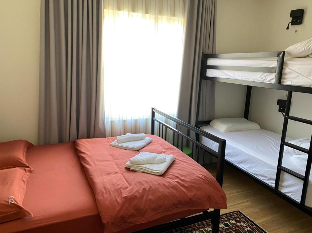 Vanilla Sky Boutique Hostel Tirana Exterior photo
