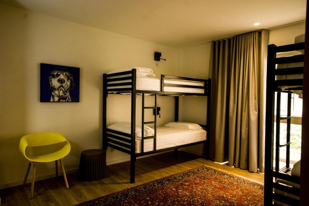 Vanilla Sky Boutique Hostel Tirana Exterior photo