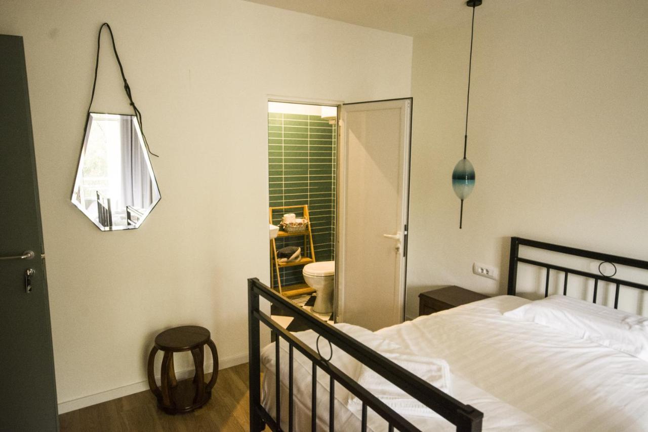 Vanilla Sky Boutique Hostel Tirana Exterior photo